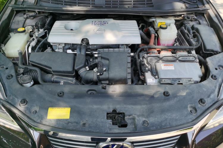 Used Lexus CT 2012 CT200h Elite Edition Engine Bay