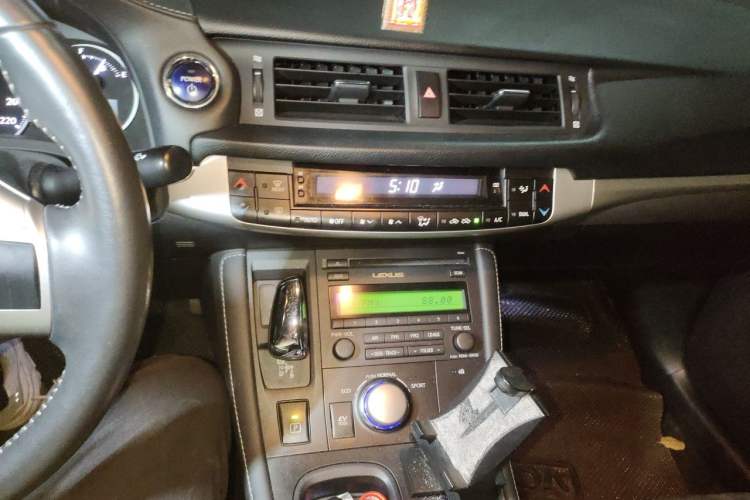 Used Lexus CT 2012 CT200h Elite Edition Audio And AC Panel