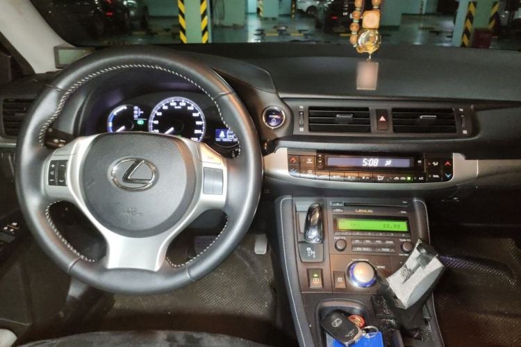 Used Lexus CT 2012 CT200h Elite Edition Center Console
