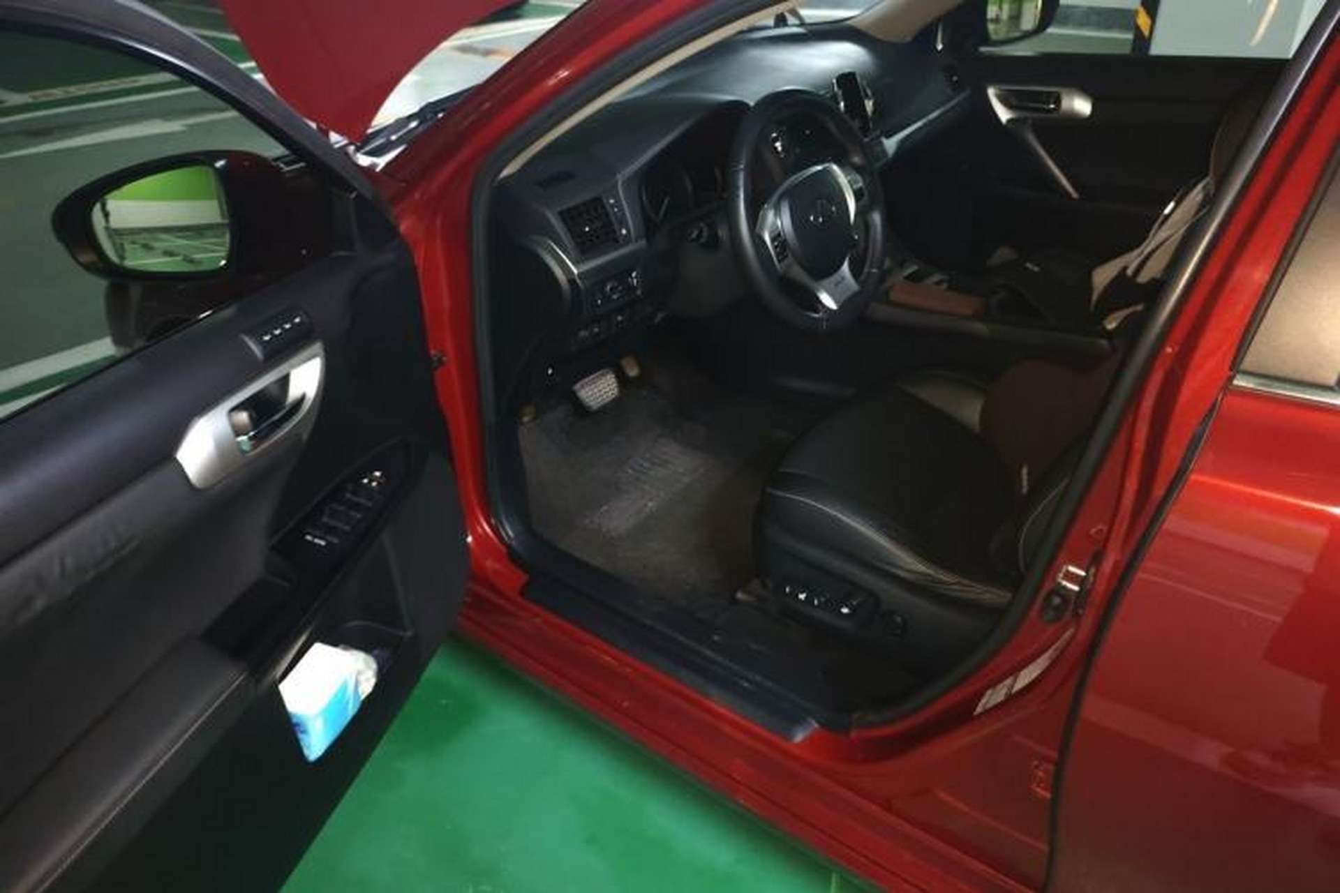 Used Lexus CT 2012 CT200h Premier Edition Driver Seat