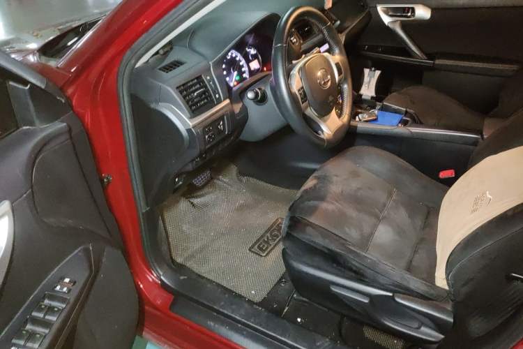 Used Lexus CT 2012 CT200h Elite Edition Driver Seat