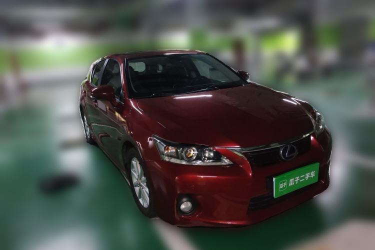 Used Lexus CT 2012 CT200h Premier Edition Front Right 45 Deg