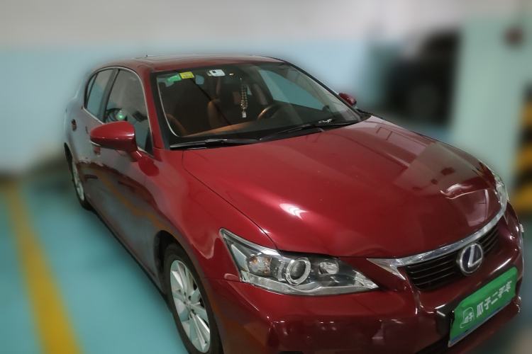 Used Lexus CT 2012 CT200h Elite Edition Front Right 45 Deg