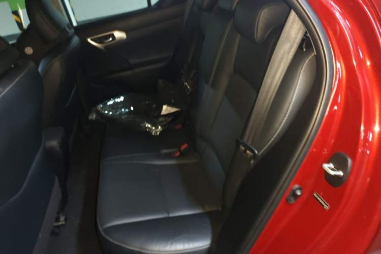 Used Lexus CT 2012 CT200h Premier Edition Left Rear Seat