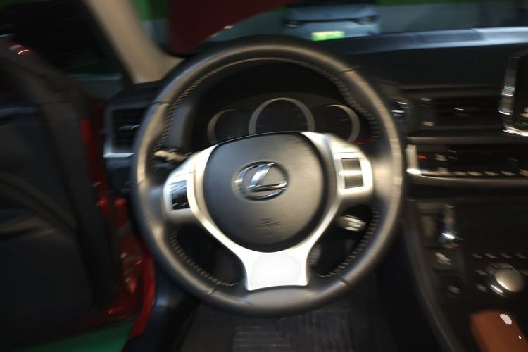 Used Lexus CT 2012 CT200h Premier Edition Steering Wheel
