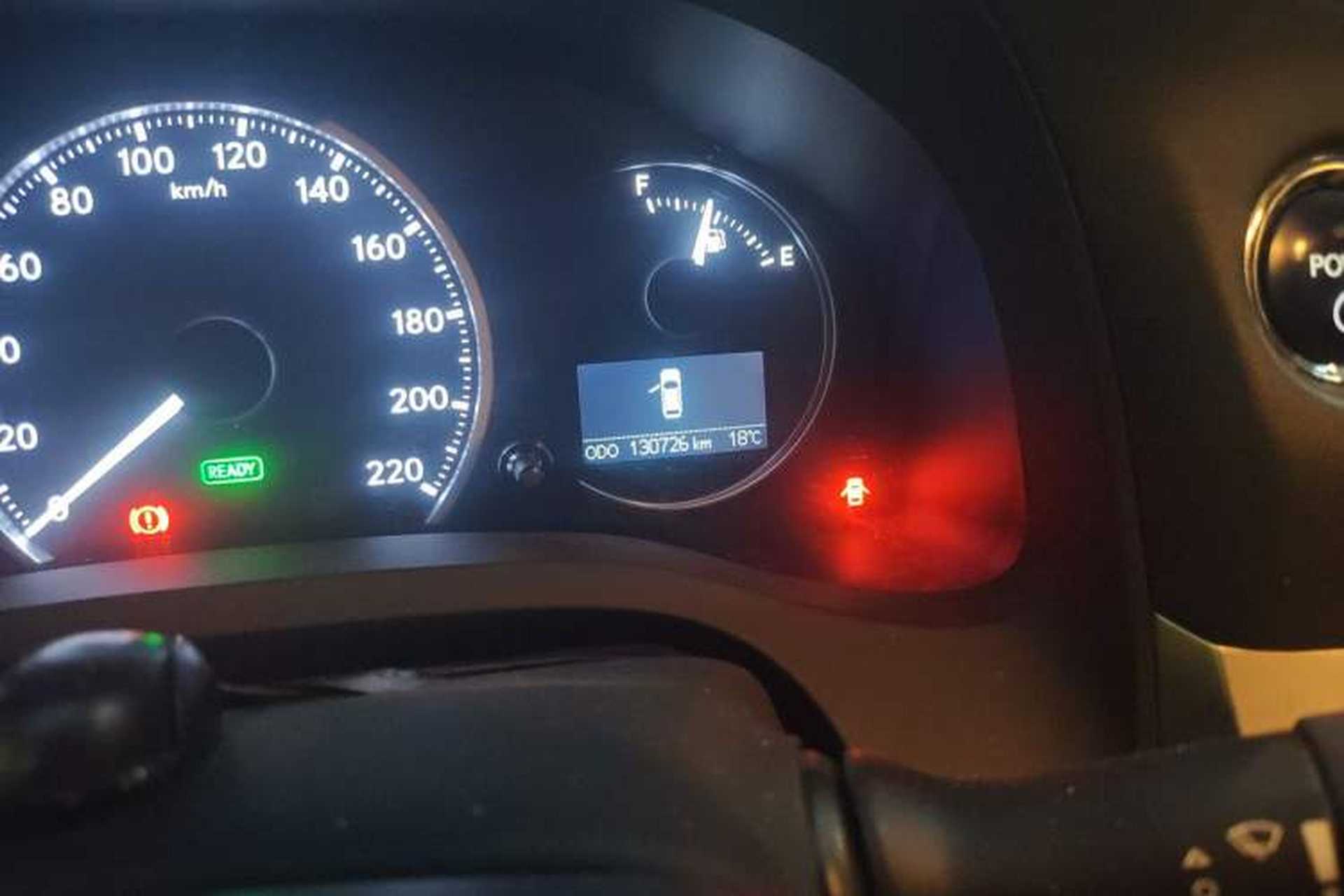 Used Lexus CT 2012 CT200h Elite Edition Odometer Close Up