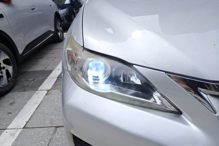 Used Lexus CT 2012 CT200h Elite Edition Right Front Headlight