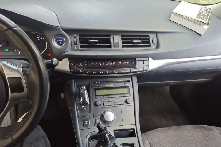 Used Lexus CT 2012 CT200h Elite Edition Audio And AC Panel