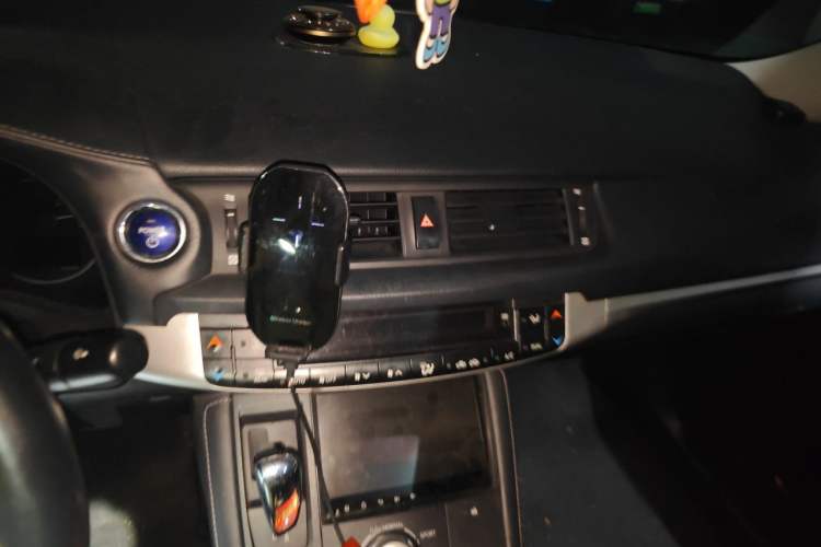Used Lexus CT 2012 CT200h Elite Edition Audio And AC Panel
