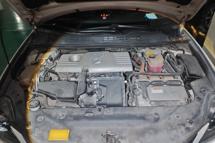Used Lexus CT 2012 CT200h Elite Edition Engine Bay