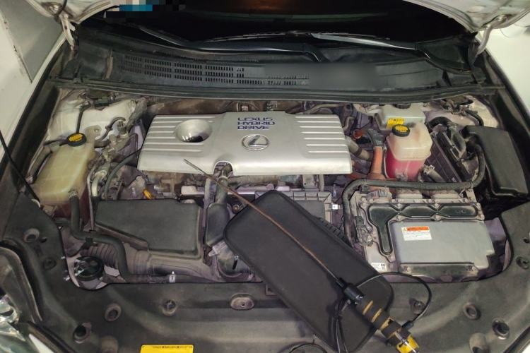 Used Lexus CT 2012 CT200h Elite Edition Engine Bay