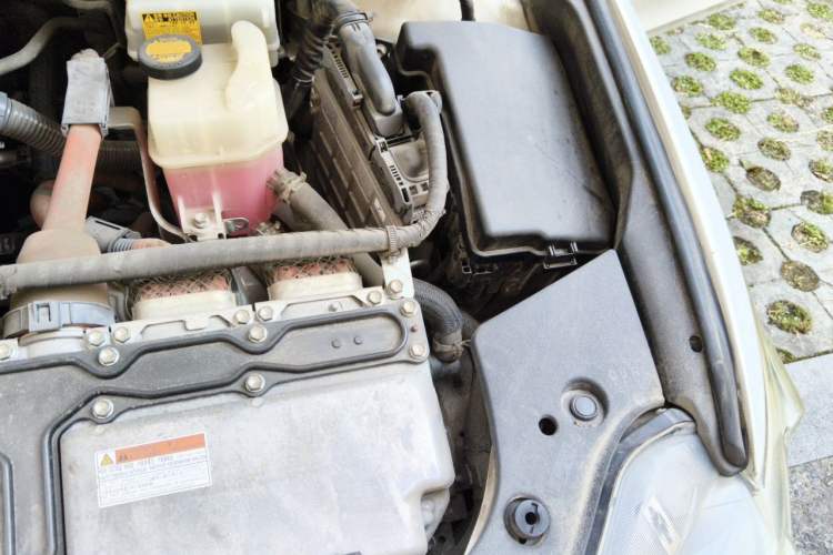 Used Lexus CT 2012 CT200h Elite Edition Engine Bay Left