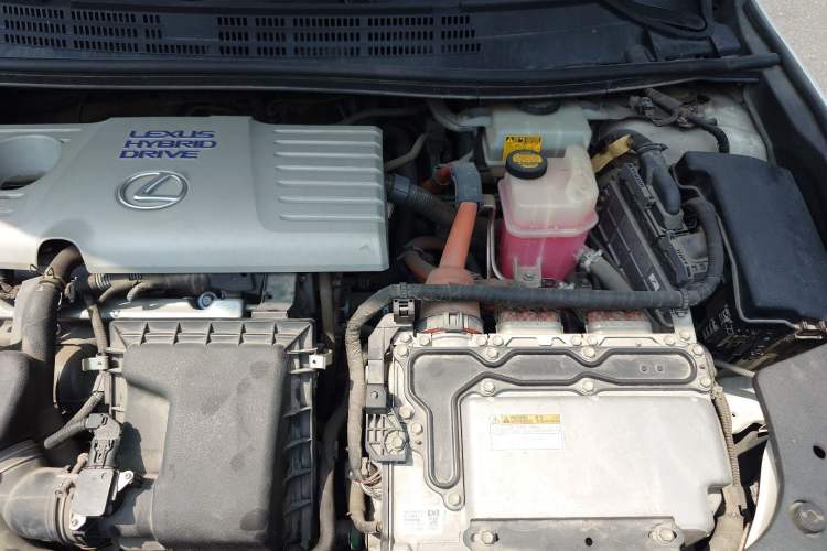 Used Lexus CT 2012 CT200h Elite Edition Engine Bay Left