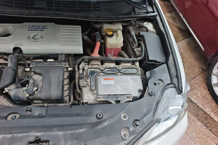 Used Lexus CT 2012 CT200h Elite Edition Engine Bay Left