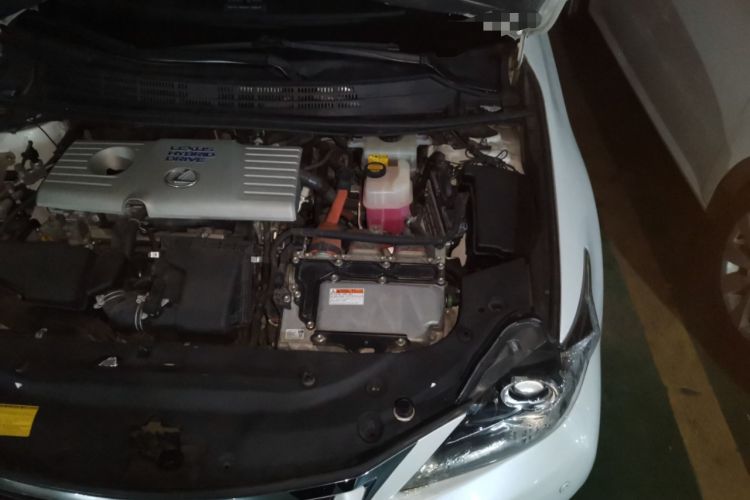 Used Lexus CT 2012 CT200h Elite Edition Engine Bay Left