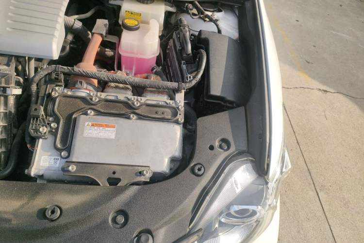 Used Lexus CT 2012 CT200h Elite Edition Engine Bay Left
