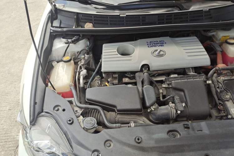 Used Lexus CT 2012 CT200h Elite Edition Engine Bay Right