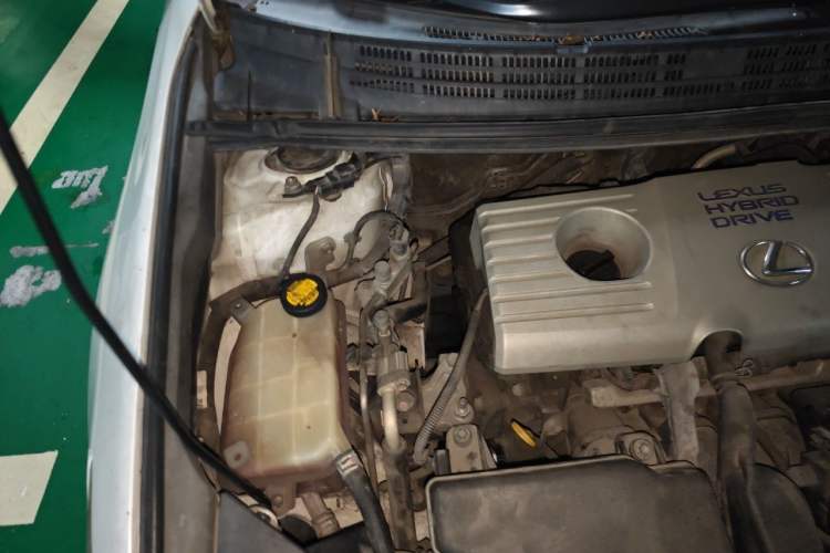 Used Lexus CT 2012 CT200h Elite Edition Engine Bay Right