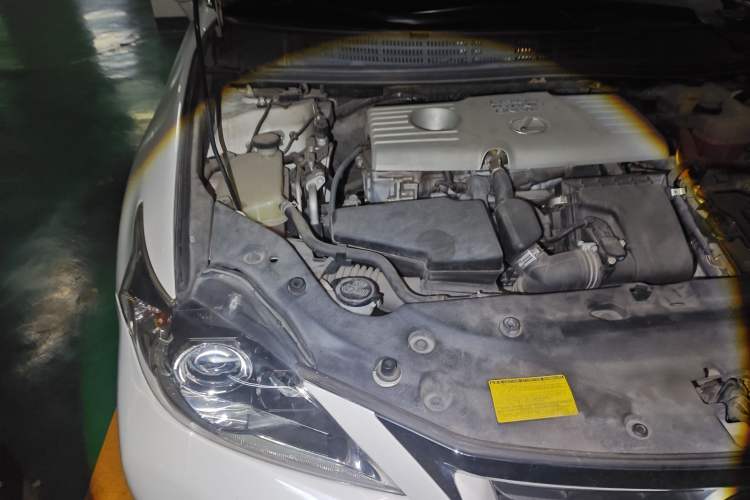 Used Lexus CT 2012 CT200h Elite Edition Engine Bay Right