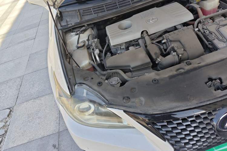 Used Lexus CT 2012 CT200h Elite Edition Engine Bay Right