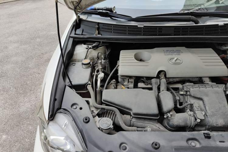 Used Lexus CT 2012 CT200h Premier Edition Engine Bay Right