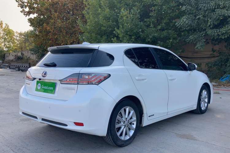 Used Lexus CT 2012 CT200h Premier Edition Exterior 3