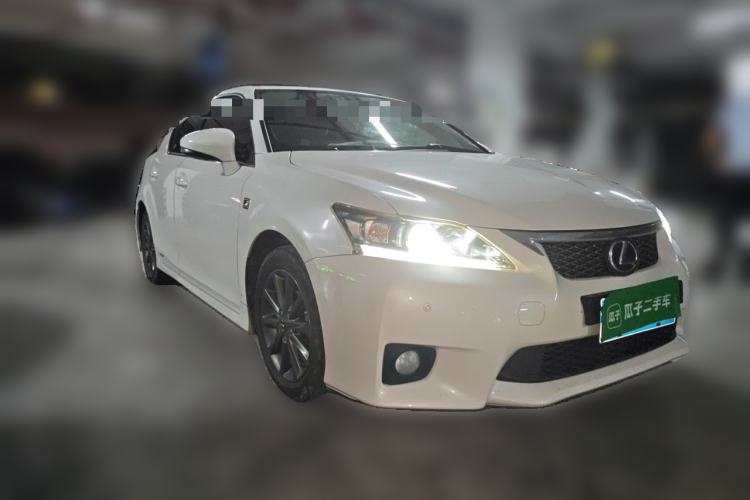 Used Lexus CT 2012 CT200h F-Sport Front Right 45 Deg