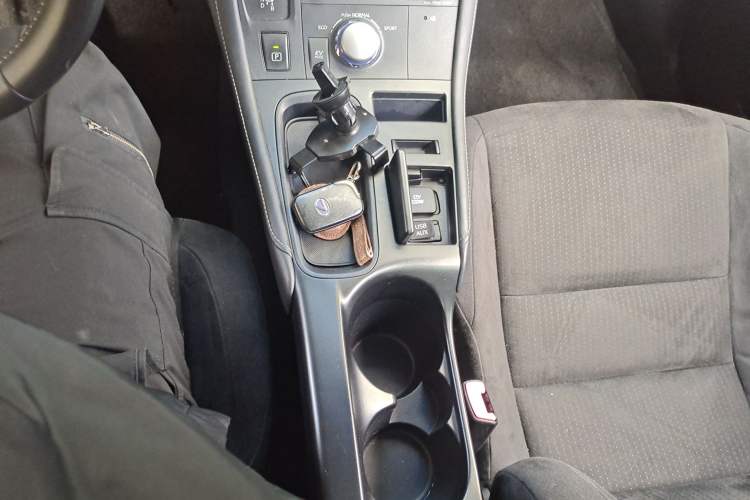 Used Lexus CT 2012 CT200h Elite Edition Gear Lever