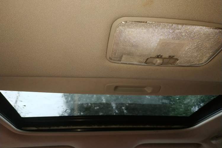 Used Lexus CT 2012 CT200h Elite Edition Headliner