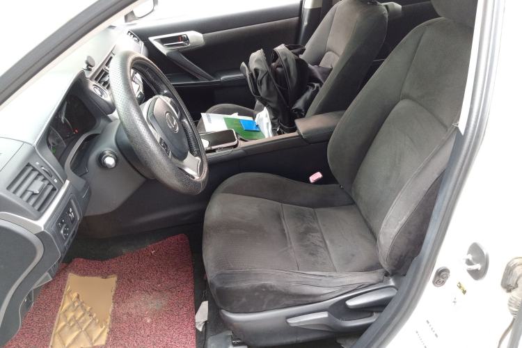 Used Lexus CT 2012 CT200h Elite Edition Left Front Seat