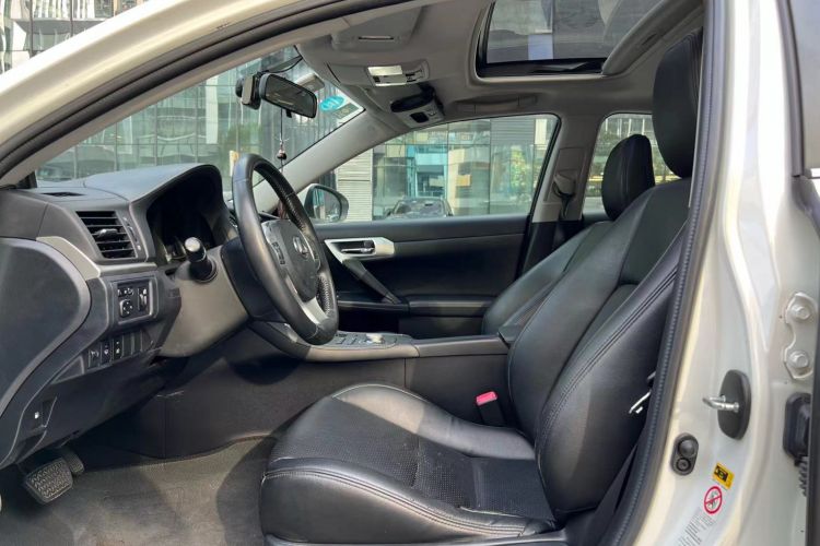 Used Lexus CT 2012 CT200h Elite Edition Left Front Seat
