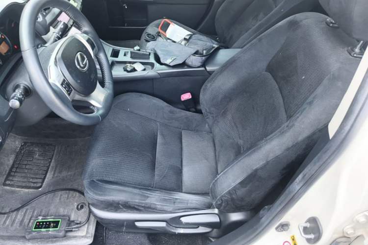 Used Lexus CT 2012 CT200h Elite Edition Left Front Seat