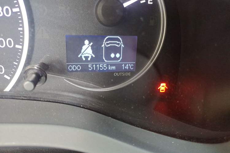 Used Lexus CT 2012 CT200h Elite Edition Odometer Close Up