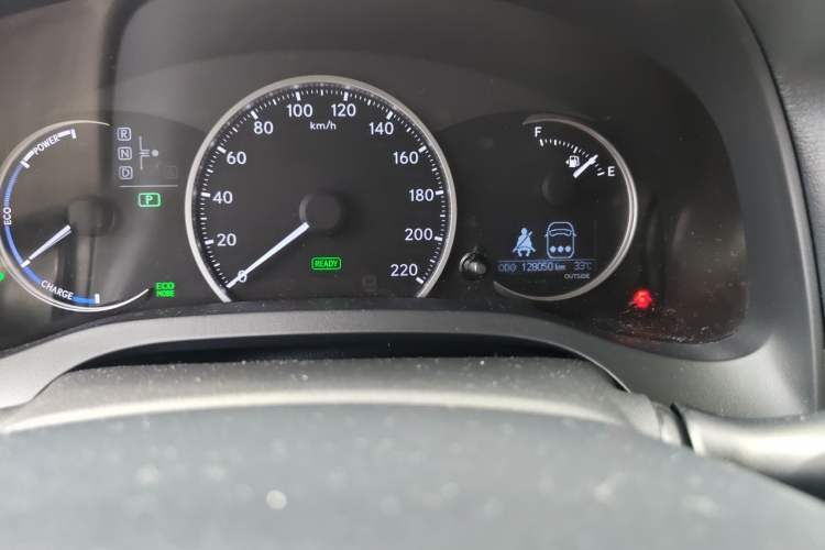 Used Lexus CT 2012 CT200h Elite Edition Odometer Close Up