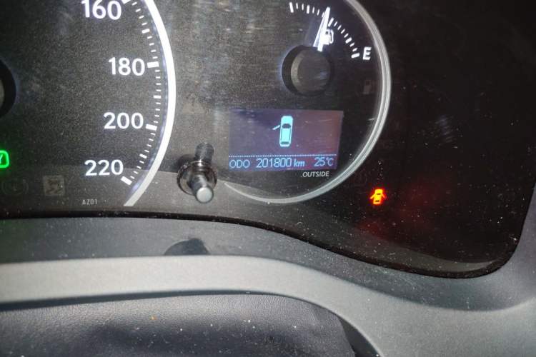 Used Lexus CT 2012 CT200h Elite Edition Odometer Close Up