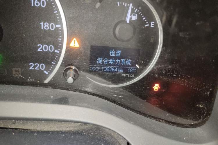 Used Lexus CT 2012 CT200h Elite Edition Odometer Close Up