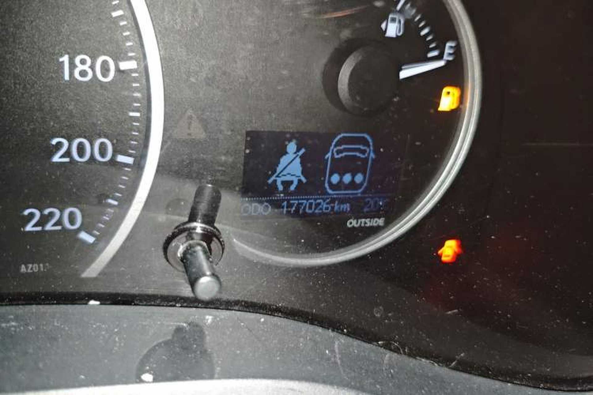 Used Lexus CT 2012 CT200h Elite Edition Odometer Close Up