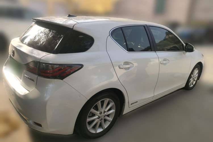 Used Lexus CT 2012 CT200h Elite Edition Rear Right 45 Deg