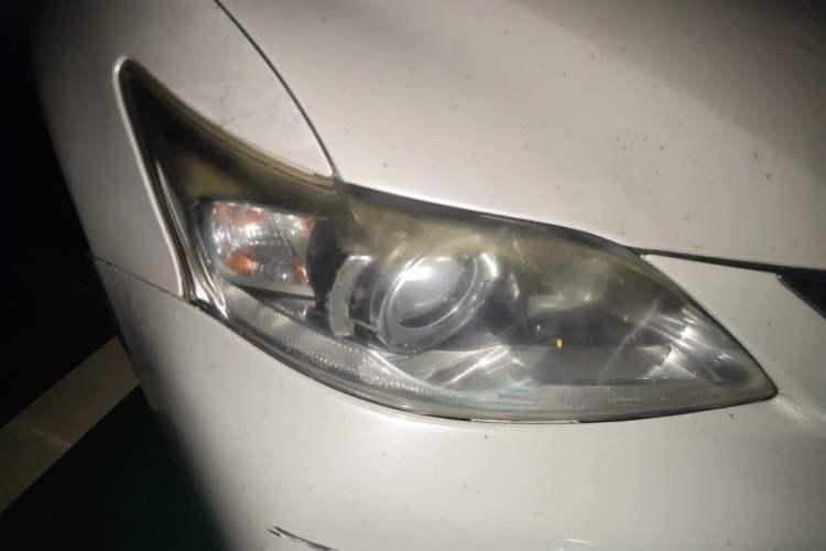 Used Lexus CT 2012 CT200h Elite Edition Right Front Headlight