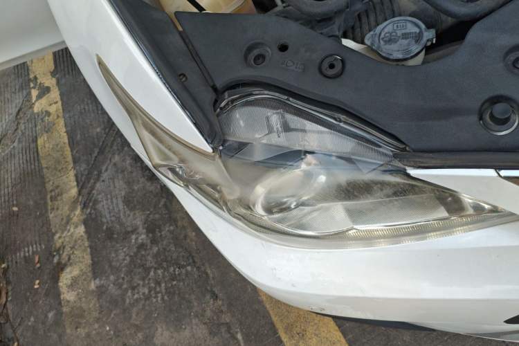 Used Lexus CT 2012 CT200h Elite Edition Right Front Headlight