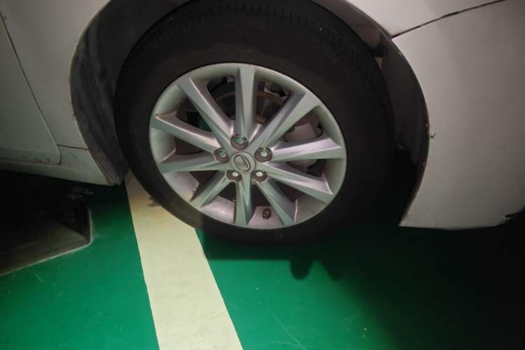 Used Lexus CT 2012 CT200h Elite Edition Right Front Wheel Hub