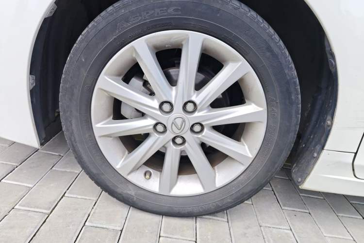 Used Lexus CT 2012 CT200h Elite Edition Right Front Wheel Hub
