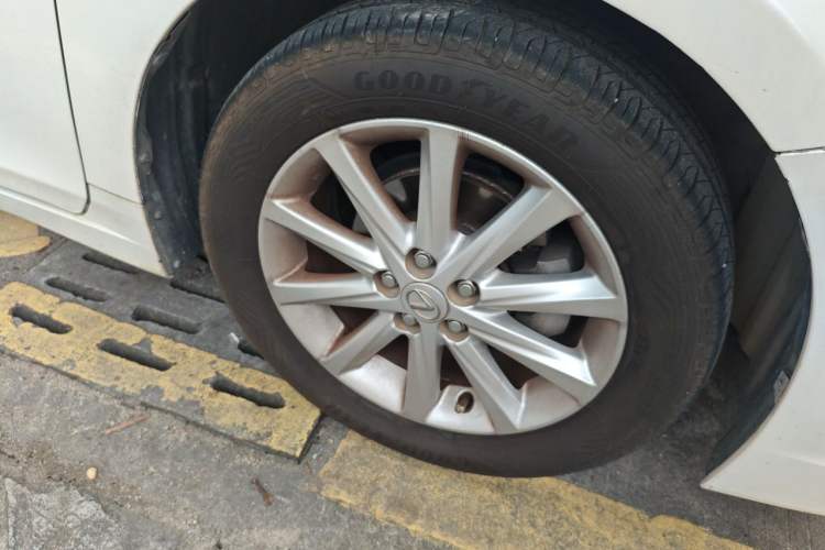 Used Lexus CT 2012 CT200h Elite Edition Right Front Wheel Hub