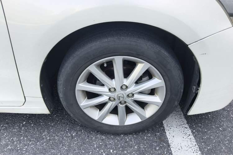 Used Lexus CT 2012 CT200h Elite Edition Right Front Wheel Hub