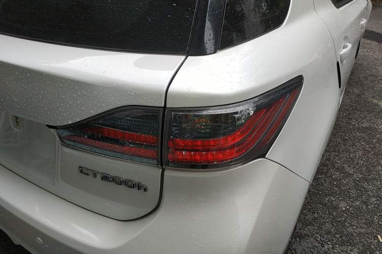 Used Lexus CT 2012 CT200h Elite Edition Right Rear Taillight