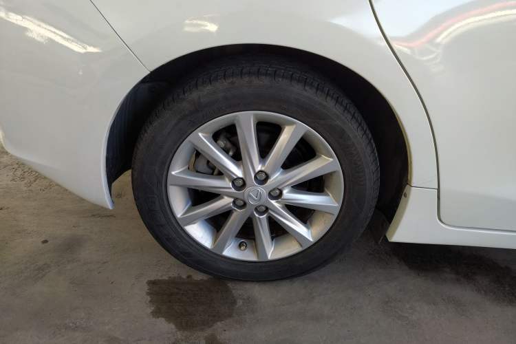 Used Lexus CT 2012 CT200h Elite Edition Right Rear Wheel Hub