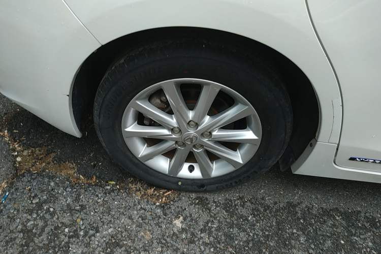Used Lexus CT 2012 CT200h Elite Edition Right Rear Wheel Hub