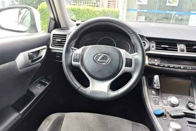 Used Lexus CT 2012 CT200h Elite Edition Steering Wheel