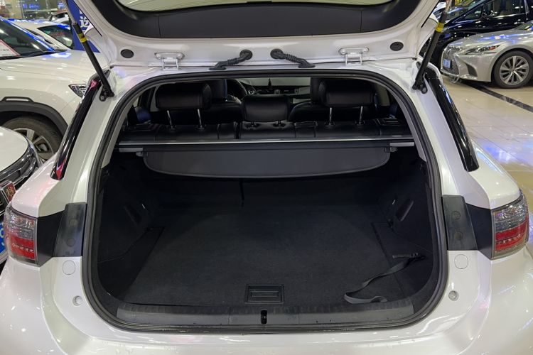 Used Lexus CT 2012 CT200h Elite Edition Trunk