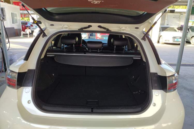 Used Lexus CT 2012 CT200h Elite Edition Trunk